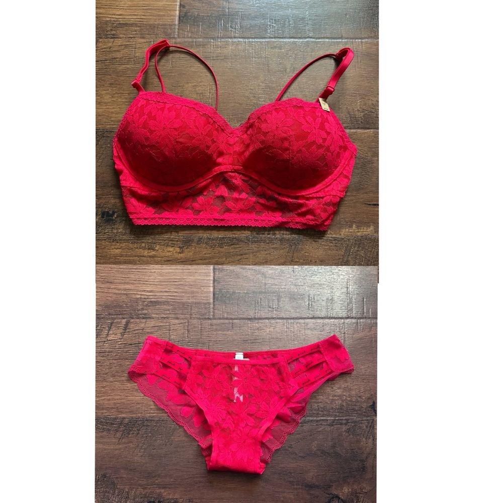 NEW Victoria's Secret PINK Lace Push Up Bralette With Matching Panty
